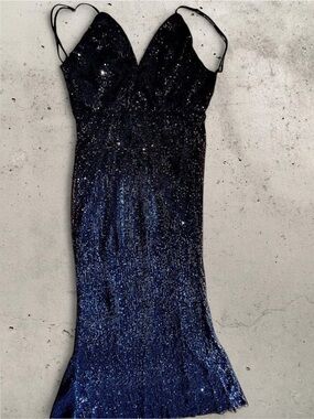 Black sequin bodycon dress